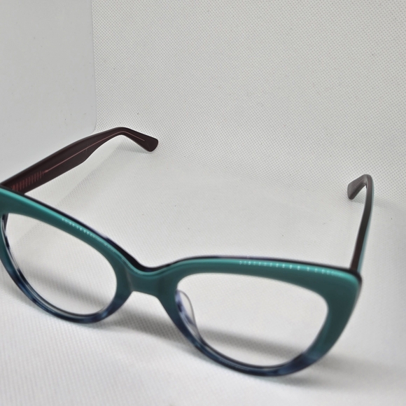Stylish Teal and Brown Cat-Eye Glasses - Picture 4 of 8
